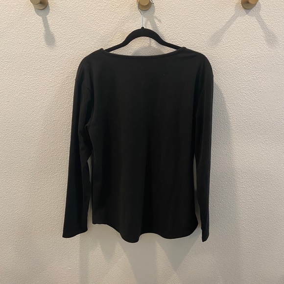 Ultra soft long sleeved crew neck top with rhinestone heart black fleece size L - Picture 3 of 6